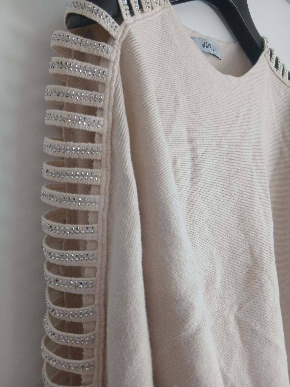 Maglioni & Felpe: Pullover White Icy size M good condition  – Usato da Watt venduto da Tomaf 1