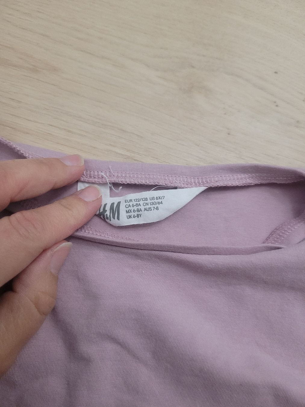 Maglioni & Felpe: dünner Pullover Gr. 122/128 – Usato da Lupsingen venduto da sta_wgg5 1