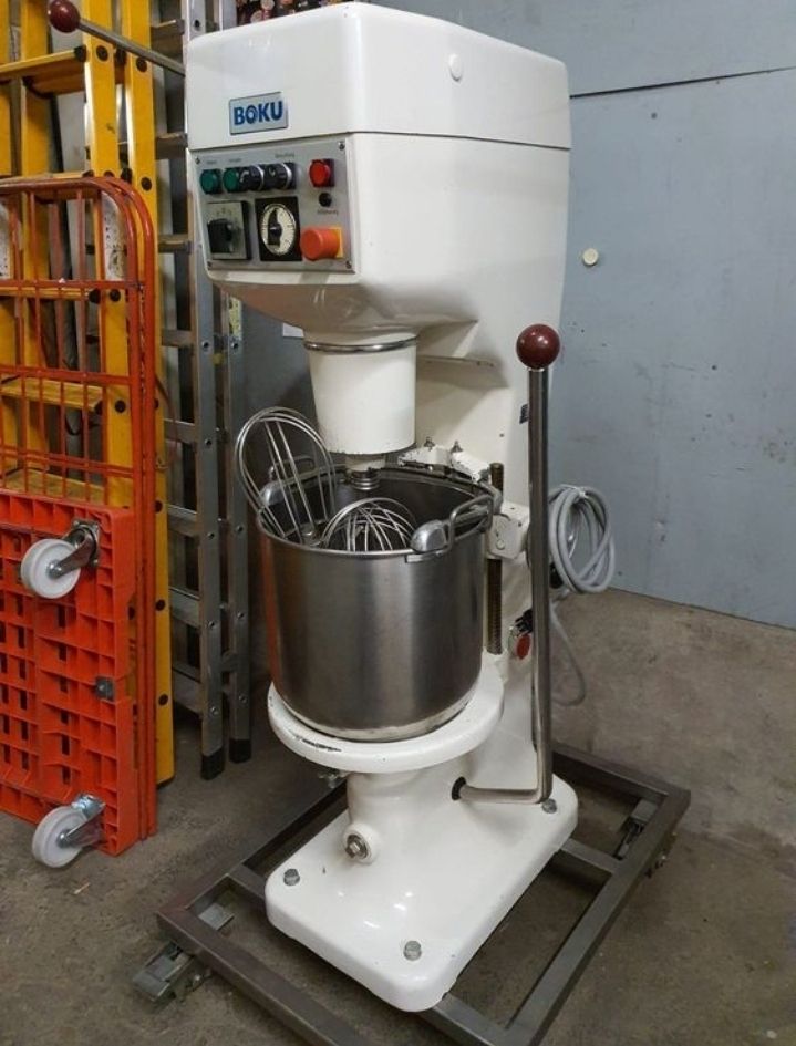 Elettrodomestici da cucina: BOKU Profi-Teigmaschine,##53 – Usato da Wuppenau venduto da Gastro.Wuppenau