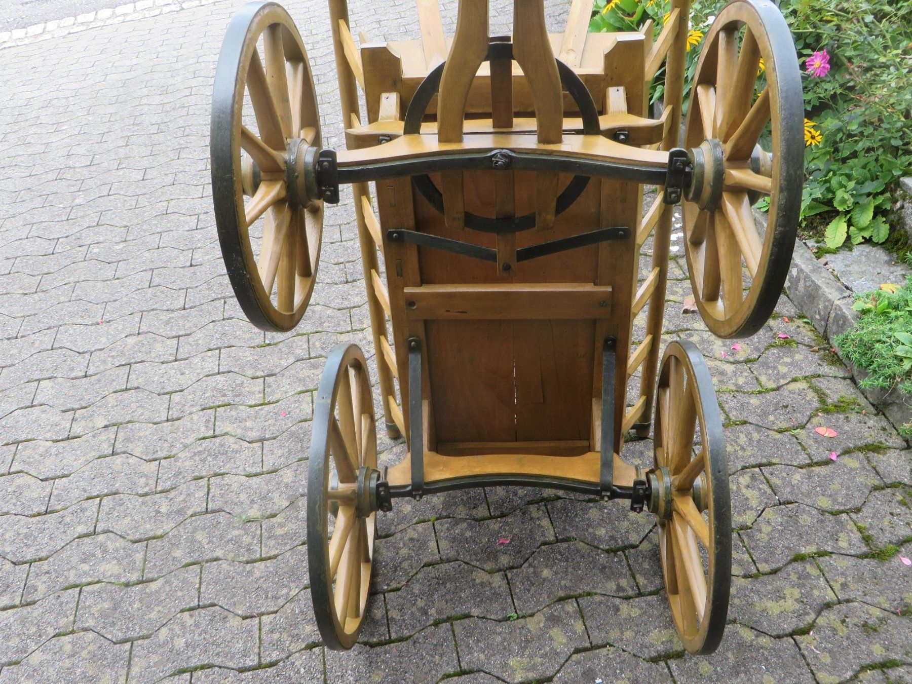 Carrelli di trasporto: Nr. 2 Neu restauriertes Leiterwägeli / Leiterwagen – Usato da Ermenswil venduto da lodero 4