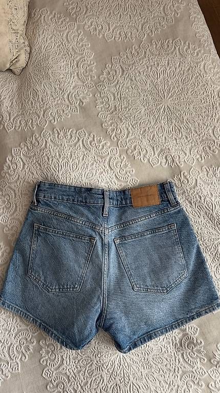 Jeans: Jeansshorts  – Usato da Hünenberg See venduto da Schulers 2