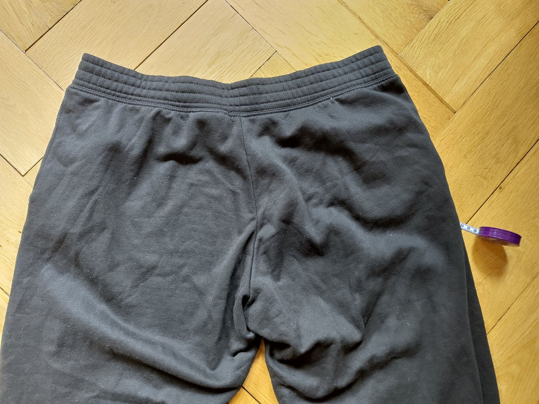 H&M Pantaloni: Jogginghose – Usato da Bern venduto da Linii 3