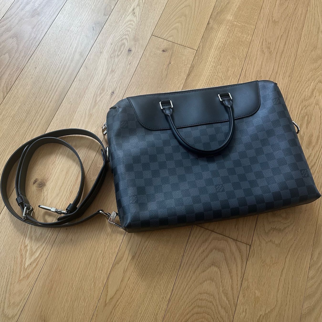 Louis Vuitton Valigie & Borse: Louis Vuitton Laptoptasche – Nuovo (secondo la descrizione) da Gutenswil venduto da sun-rose333 2