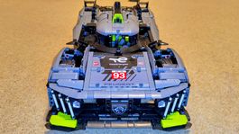 LEGO Technic Peugeot 9X8 24H Le Mans Hybrid Hypercar (42156)