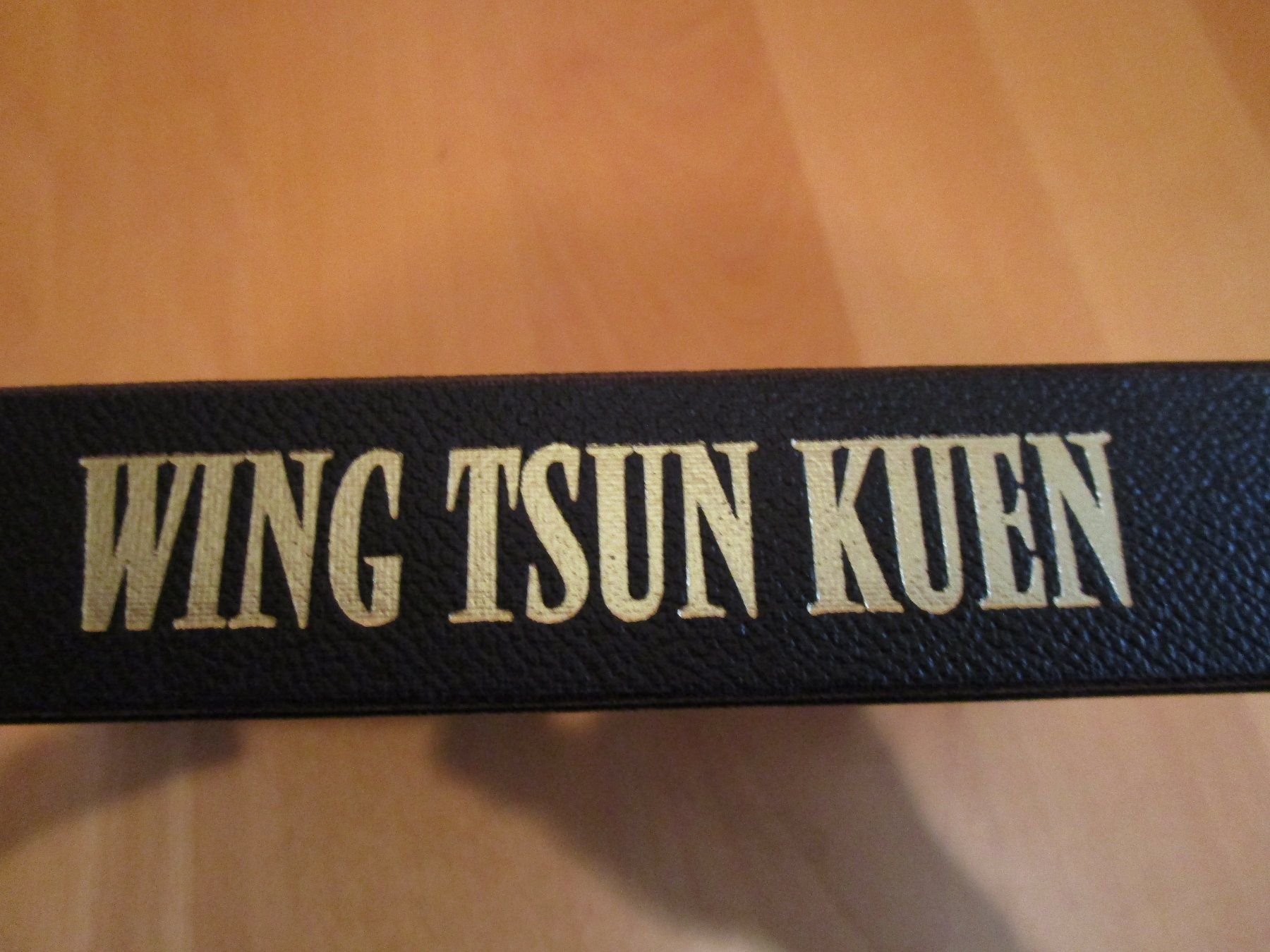 Libri: Wing Tsun Kuen  -  Kampfsportbuch – Usato da Wetzikon ZH venduto da Storchadebar
