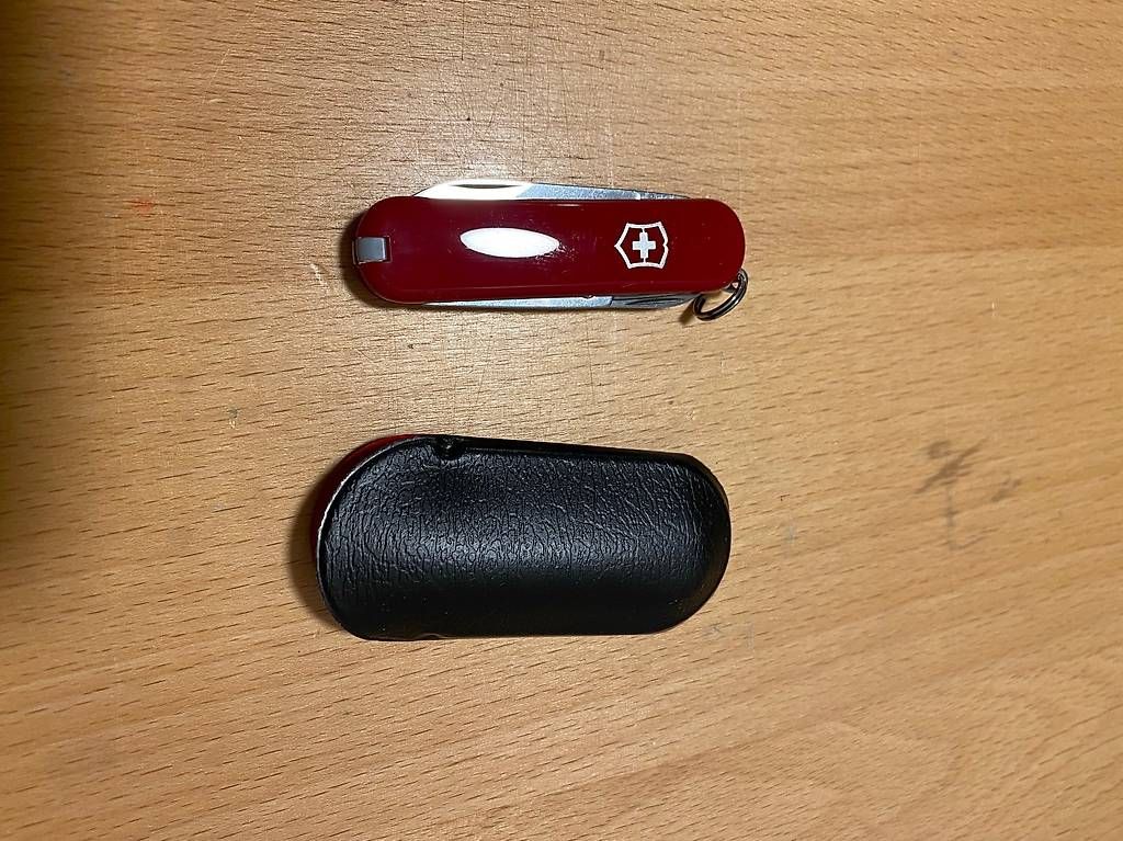 Coltelli tascabile: Victorinox Taschenmesser klein – Usato da Degersheim venduto da Sigi600 2