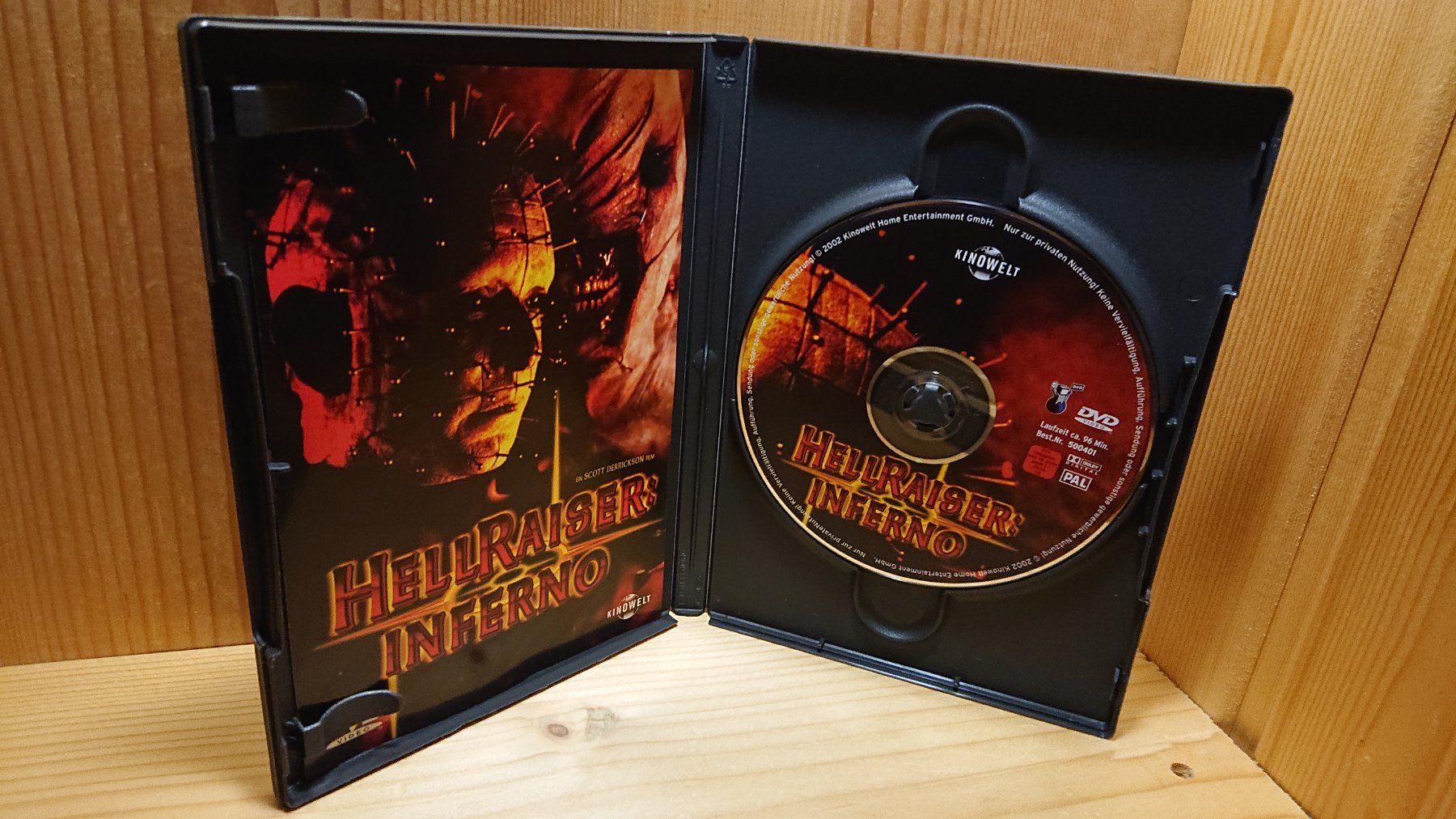 Alle DVDs: HELLRAISER INFERNO auf DVD – Gebraucht aus Wilderswil von Exebub 2