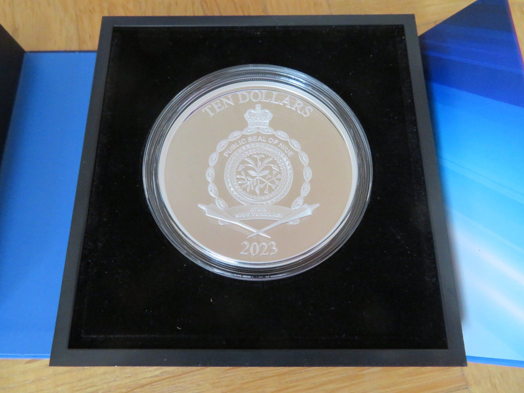Tutti le monete: Superman 85. Comic Book Anniversary 3 oz Silver 2023 Proof – Nuovo e nell'imballaggio originale da Wetzikon ZH venduto da Nicki6 2