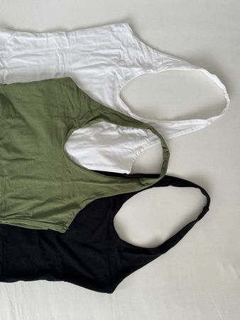Sommer Must-Have: 3 Achselshirts, neuwertig, Grösse S