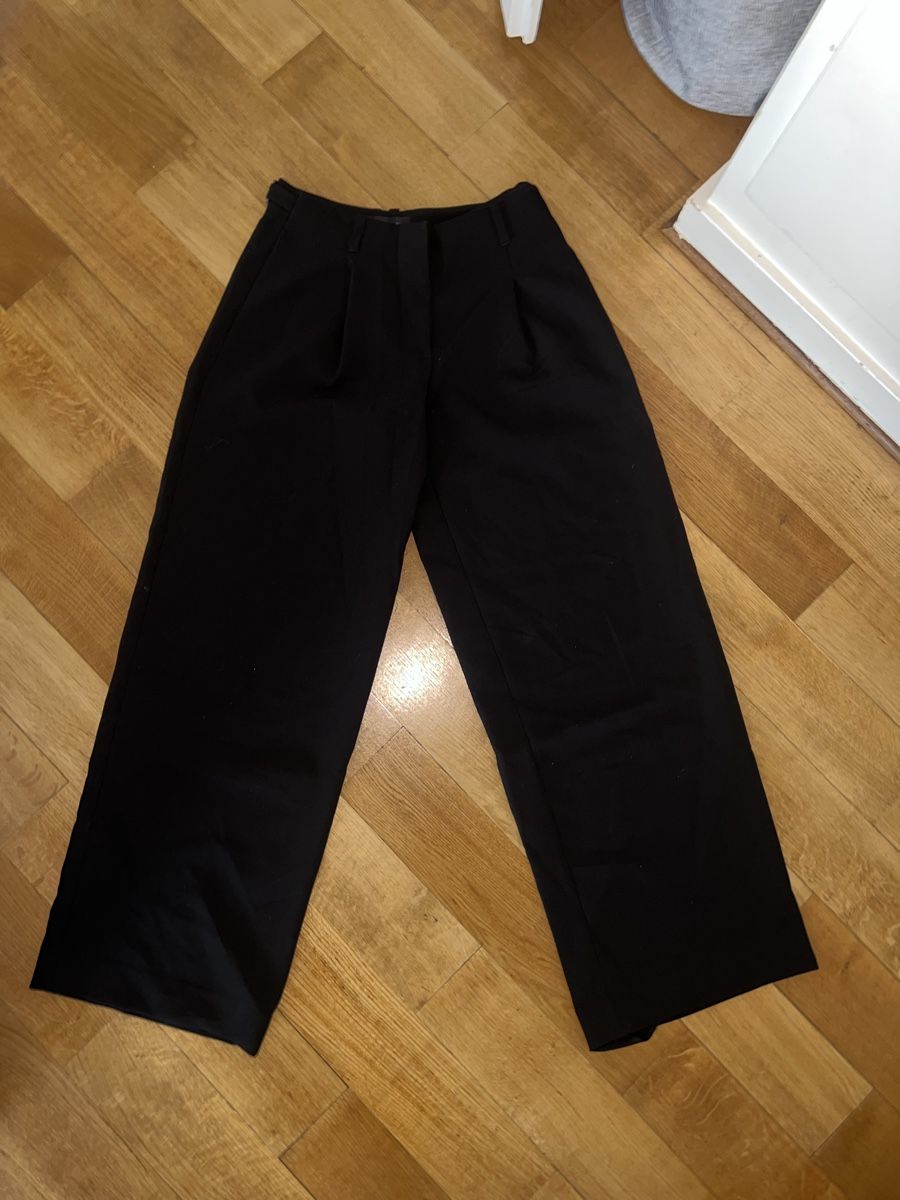 Massimo Dutti Pantaloni: Massimo Dutti black trousers – Usato da Aesch BL venduto da sof_rk2j 2