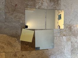 Trois miroirs avec fixations