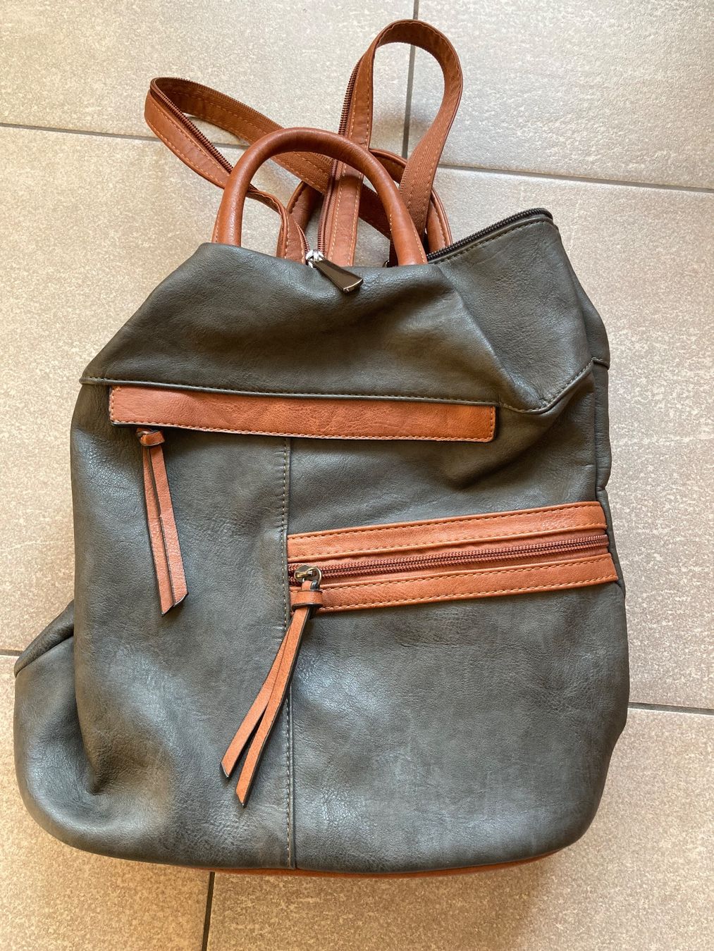 Rucksäcke: Rucksack/Tasche – Gebraucht aus Mosnang von Kusli09