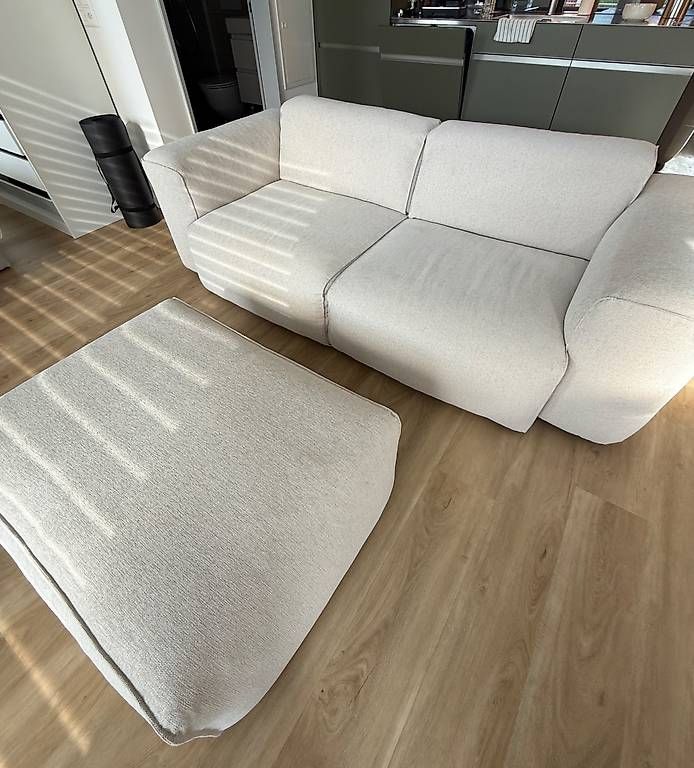 Sofas: Sofa Beige inkl. Hocker | Studio Copenhagen – Gebraucht aus Basel von Luisa_b