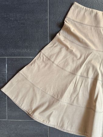 Feminine Marc Cain Rock ohne Etikett im guter Zustand