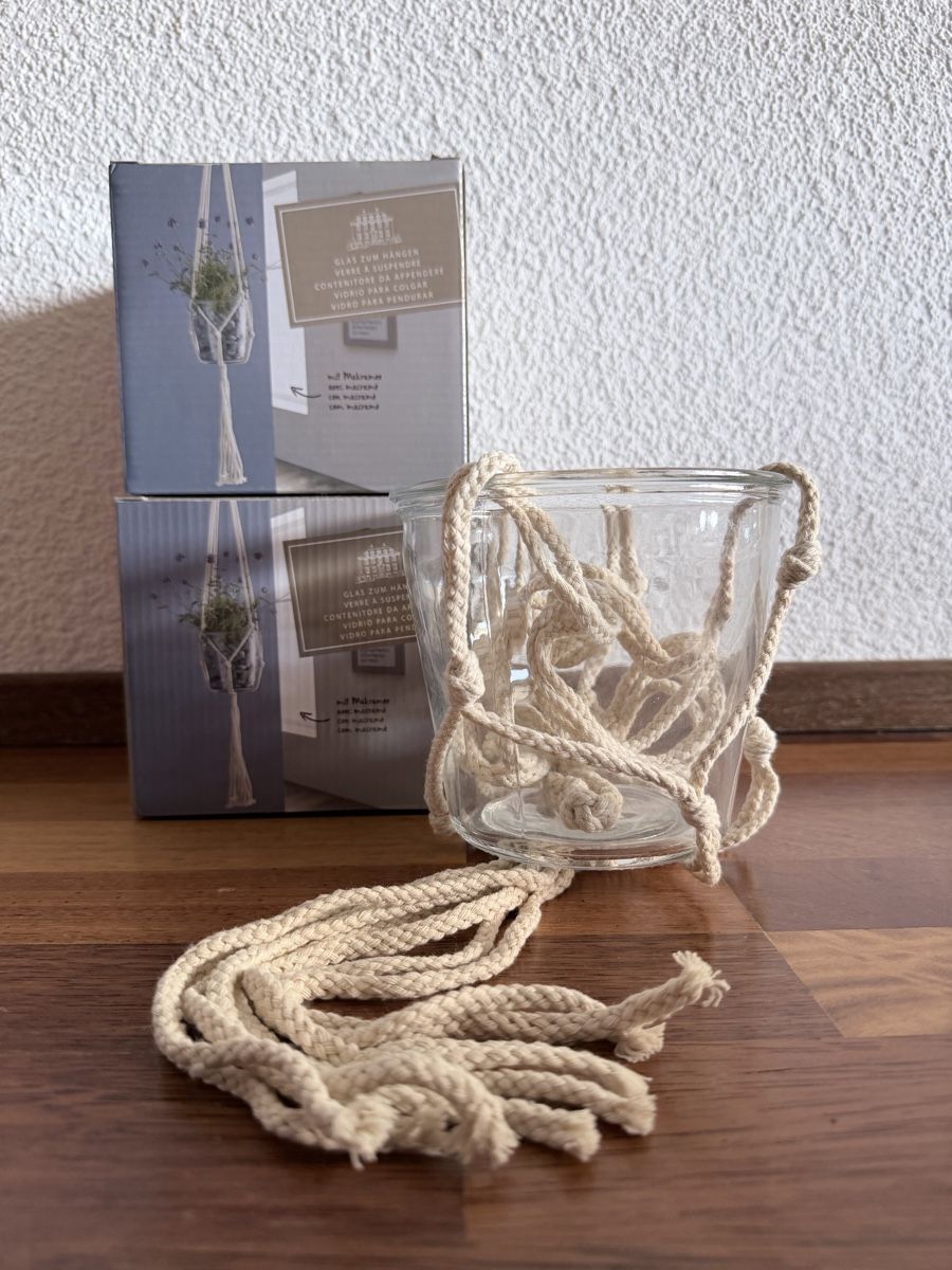 Pots de fleurs: Support de plante macramé verre neuf 2pcs – Neuf avec emballage d'origine à Givisiez par krl_8f2w