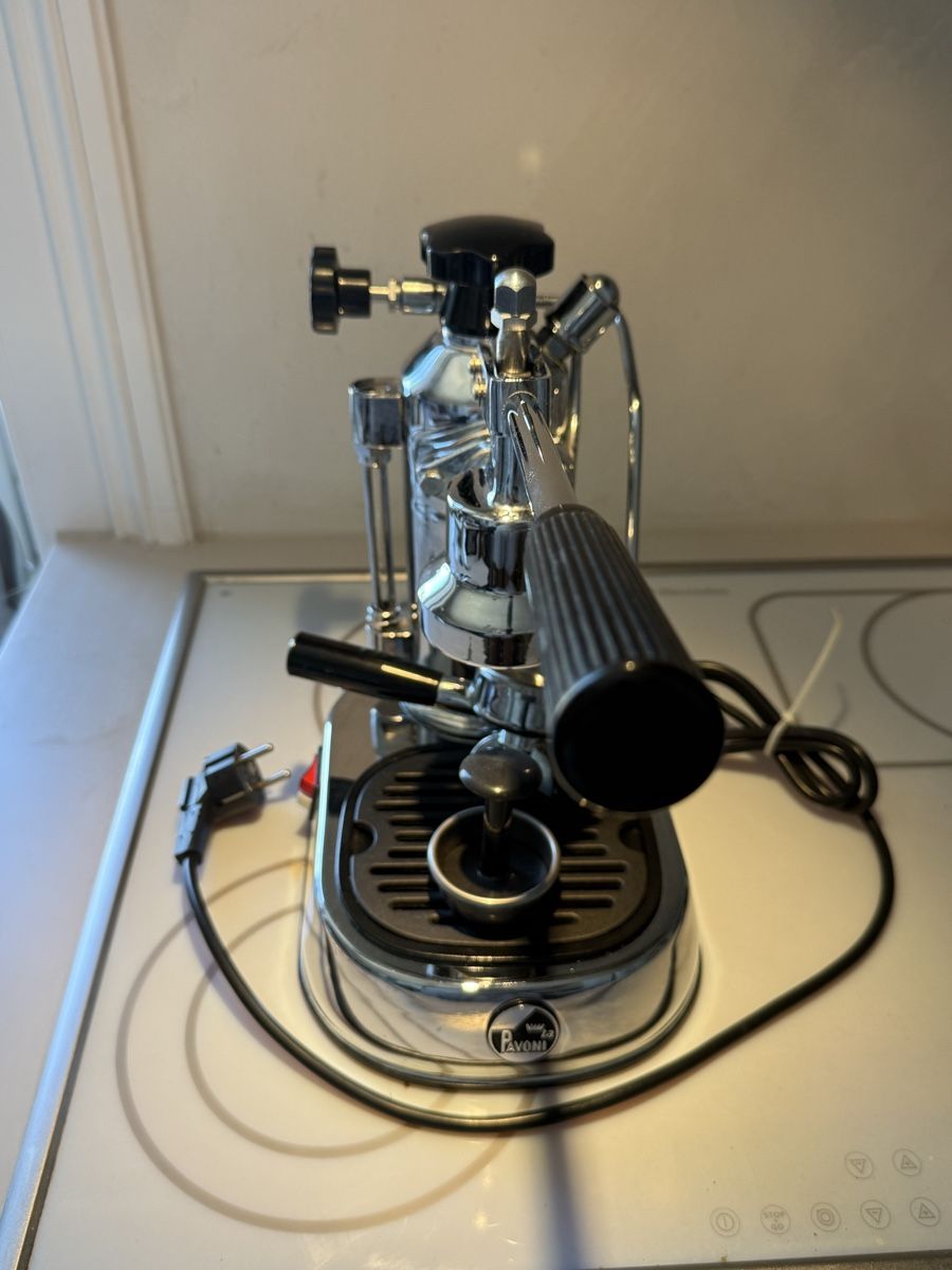 La Pavoni Macchine per caffè & Macchine per espresso: La Pavoni Europiccola – Nuovo (secondo la descrizione) da Zollikon venduto da sba_5tf2