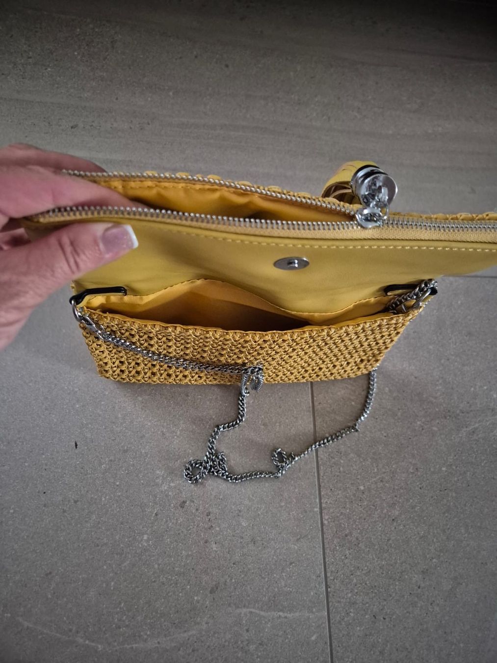 Borse da donna: Tasche vegan gelb – Usato da Schmerikon venduto da Speedy053 3