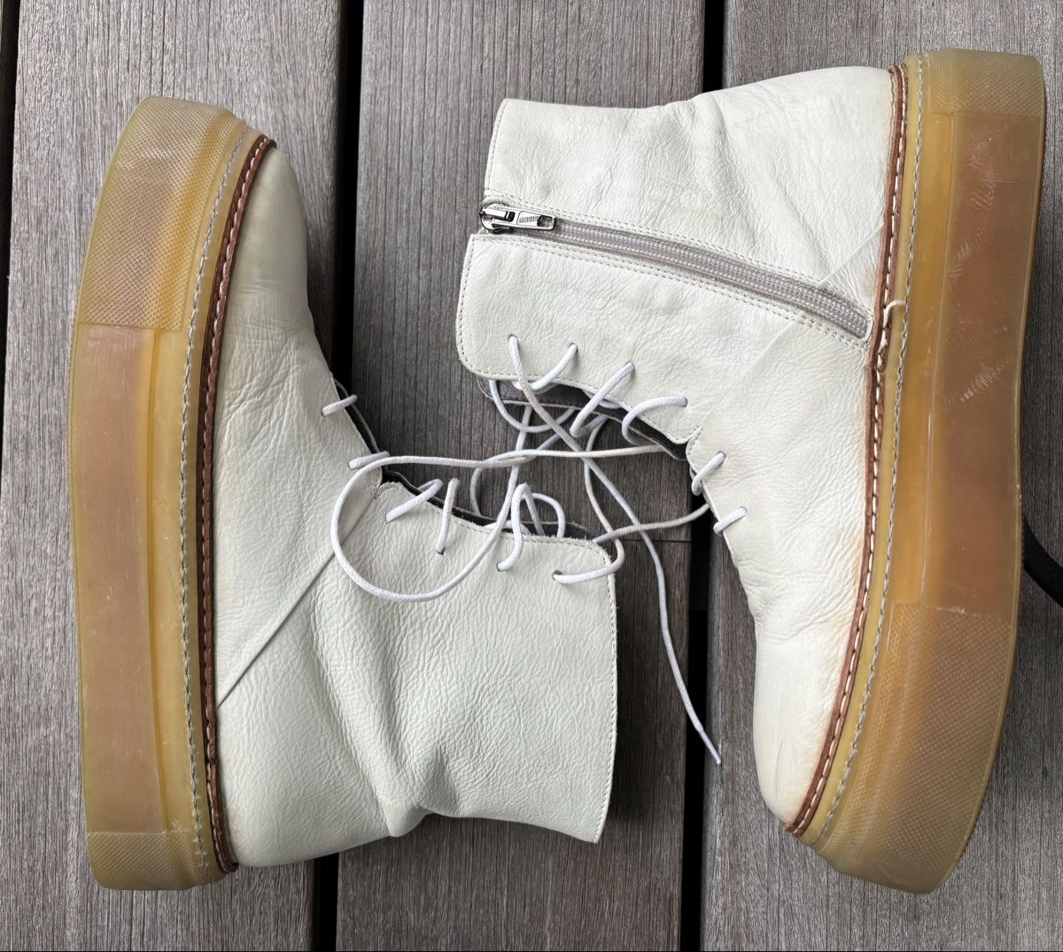 Lofina Scarpe da donna: Lofina Boots Size, Antique Off-white, Size 40 – Usato da Erlenbach ZH venduto da verbena_mint 1