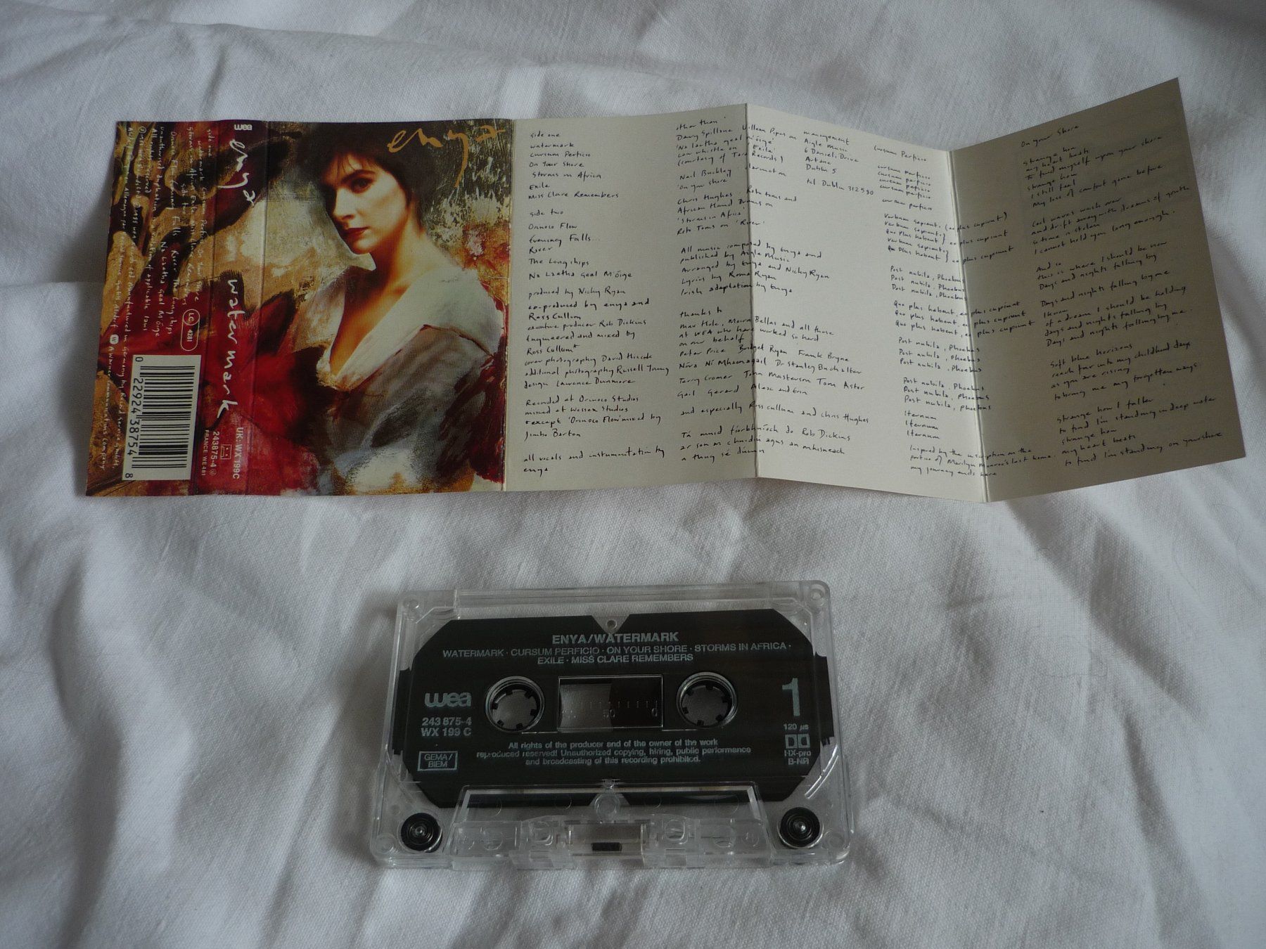Kompaktkassetten: Rare MC Kassette - Enya - water mark – Gebraucht aus Beringen von Flatretriever 2
