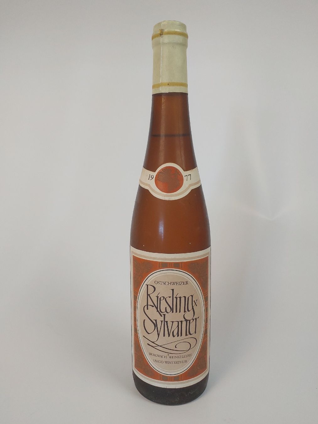 Vins: Ostschweizer Riesling x Sylvaner 1977 – Neuf (Voir description) à Luzern par CaritasZentral