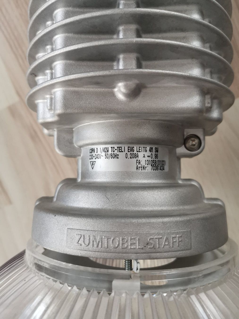 Zumtobel Lampen: Industrie Lampe Zumtobel Staff – Gebraucht aus einsiedeln von TheMullets 2