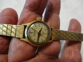 NORMANA  DAMEN  SEHR KLEINE UHR.AUTOMAT.21JEW.LÄÜFT-19X25MM