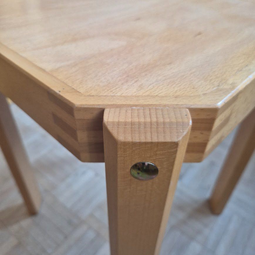 Sgabelli: Buchenholz Hocker – Usato da Zäziwil venduto da Balmzweig 2