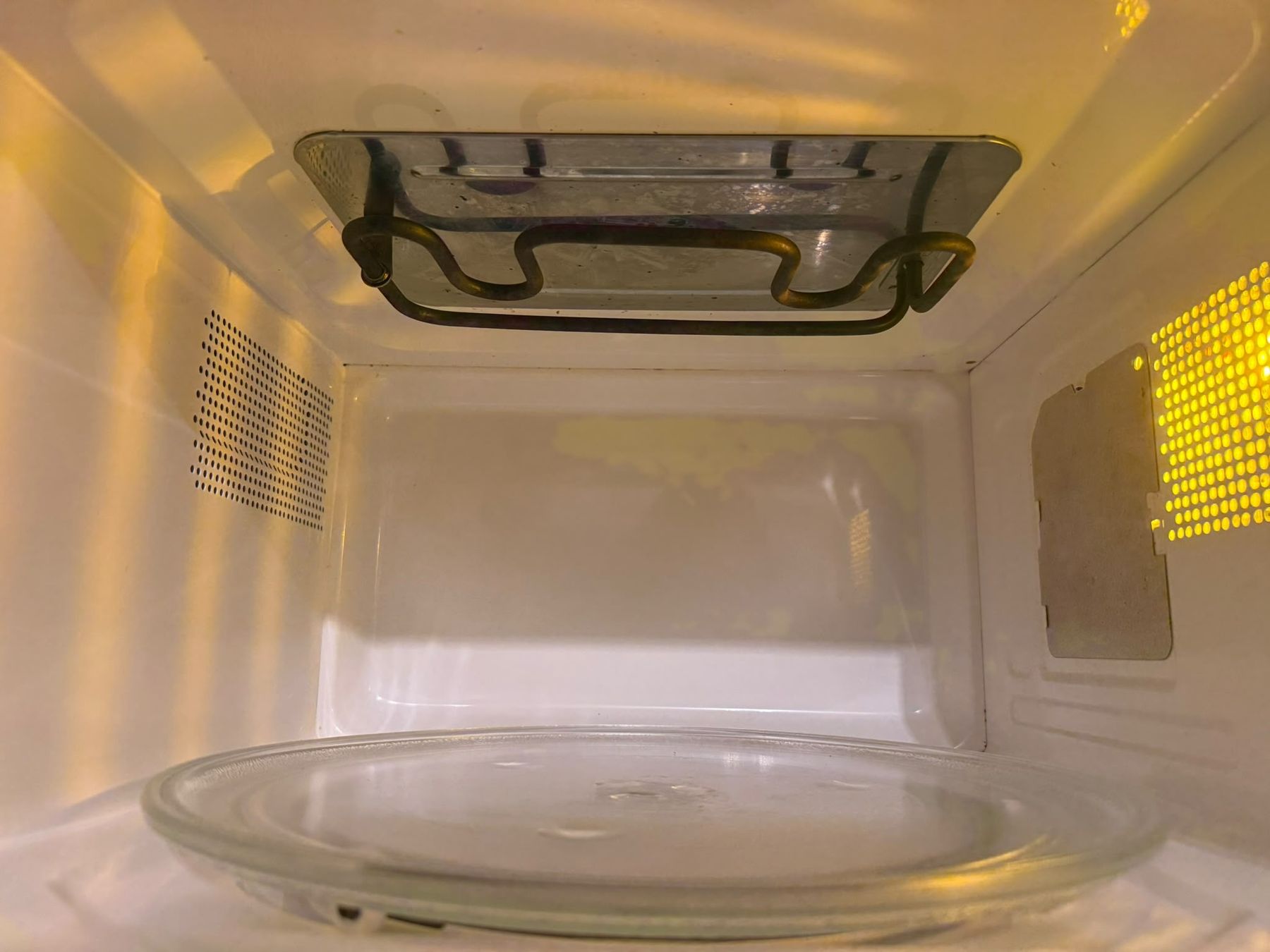 Ohmex Elettrodomestici da cucina: Mikrowelle - Micro-ondes – Usato da Erlach venduto da HagmannC 3