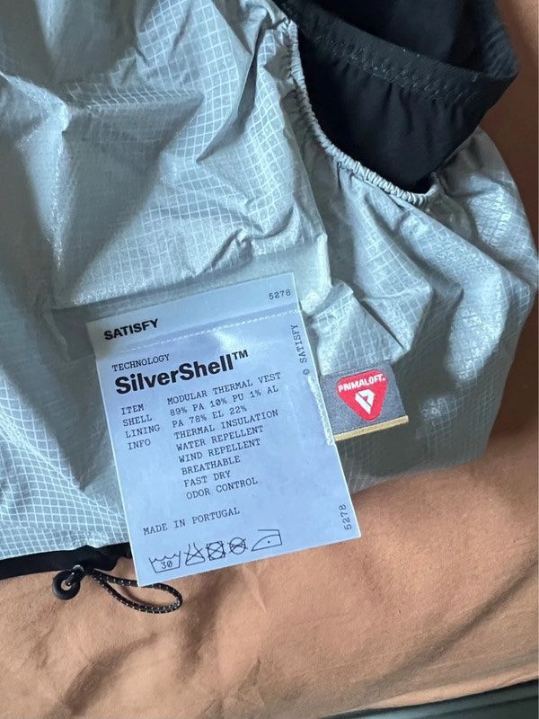 Gilets: SATISFY SilverShell Modular Thermal Vest – Neuf avec emballage d'origine à Lausanne par hcomme 8