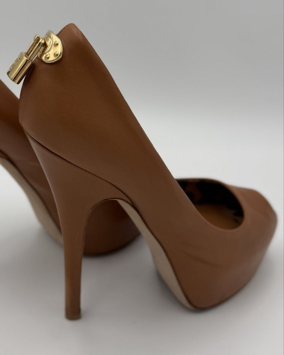 Louis Vuitton Damenschuhe: Louis Vuitton Oh Really Peep-Toe – Gebraucht aus Münsingen von Secondlouisbag.ch 9