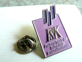 FSK Fachverband Kosmetikerinnen  Versand möglich  Pin M12.15