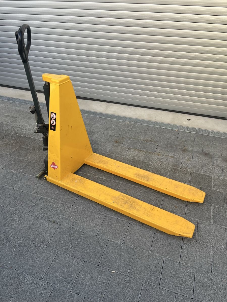 Ameise Carrelli elevatori e a forche: Hubwagen, Scherenhubwagen, Hochhubwagen  – Usato da Schafisheim venduto da 555550