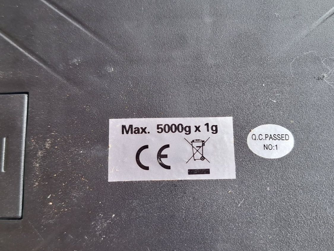 Bilance da cucina: KÜCHENWAAGE BIS 5000 GRAMM – Usato da Huttwil venduto da Kunterbuntli 2