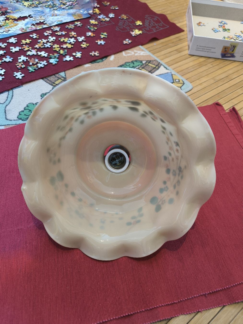 Lampadari & plafoniere: Antike Deckenlampe mit Blumen motiv – Usato da Zürich venduto da protea59 2