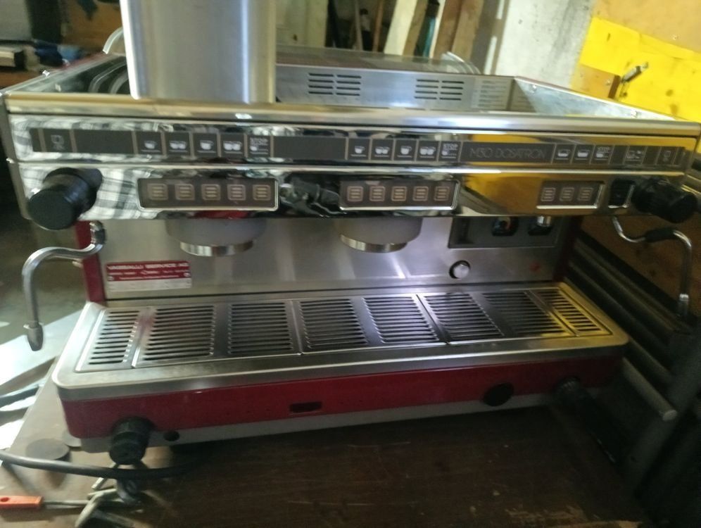 Cimbali Macchine per caffè & Macchine per espresso: CIMBALI M30 DOSATRON – Usato da St imier venduto da Rieju23