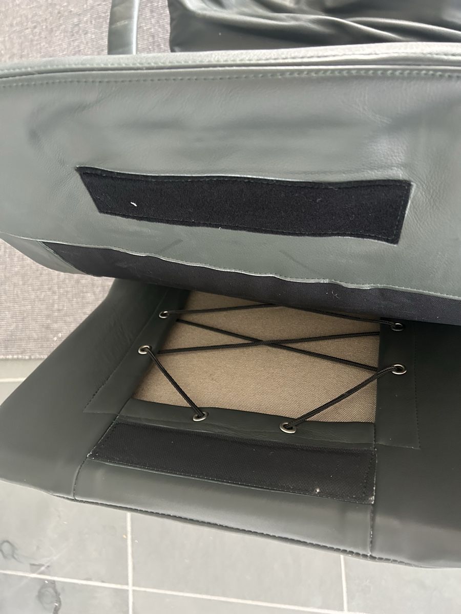 Sedie a sdraio: DESIGN LIEGE LEDER – Usato da Erlenbach ZH venduto da Xe01 2