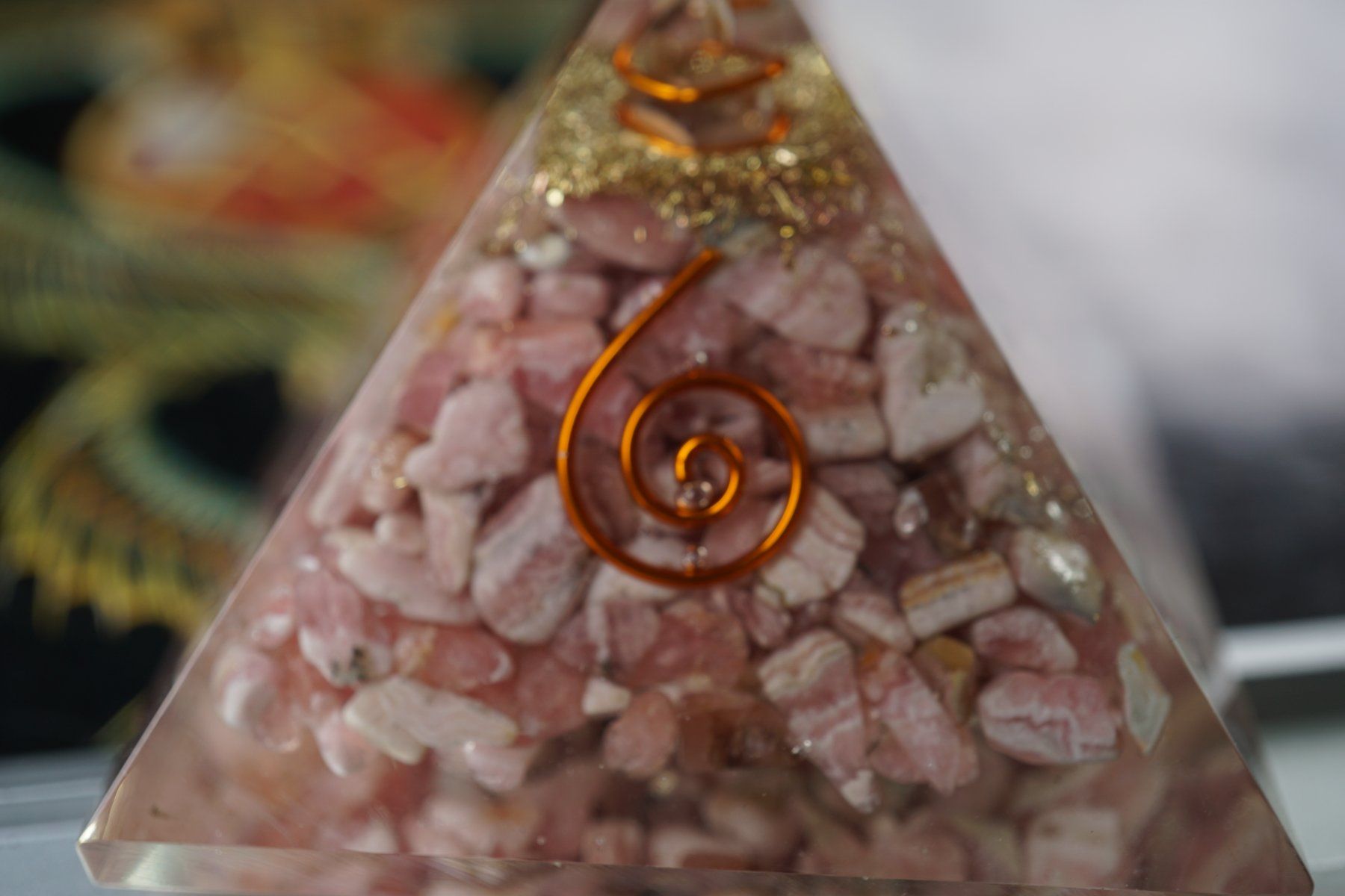 Mineralien & Heilsteine: Rhodochrosit    -Orgonit - Pyramide by TOPSTONE – Defekt aus Eschenbach SG von topstone 4