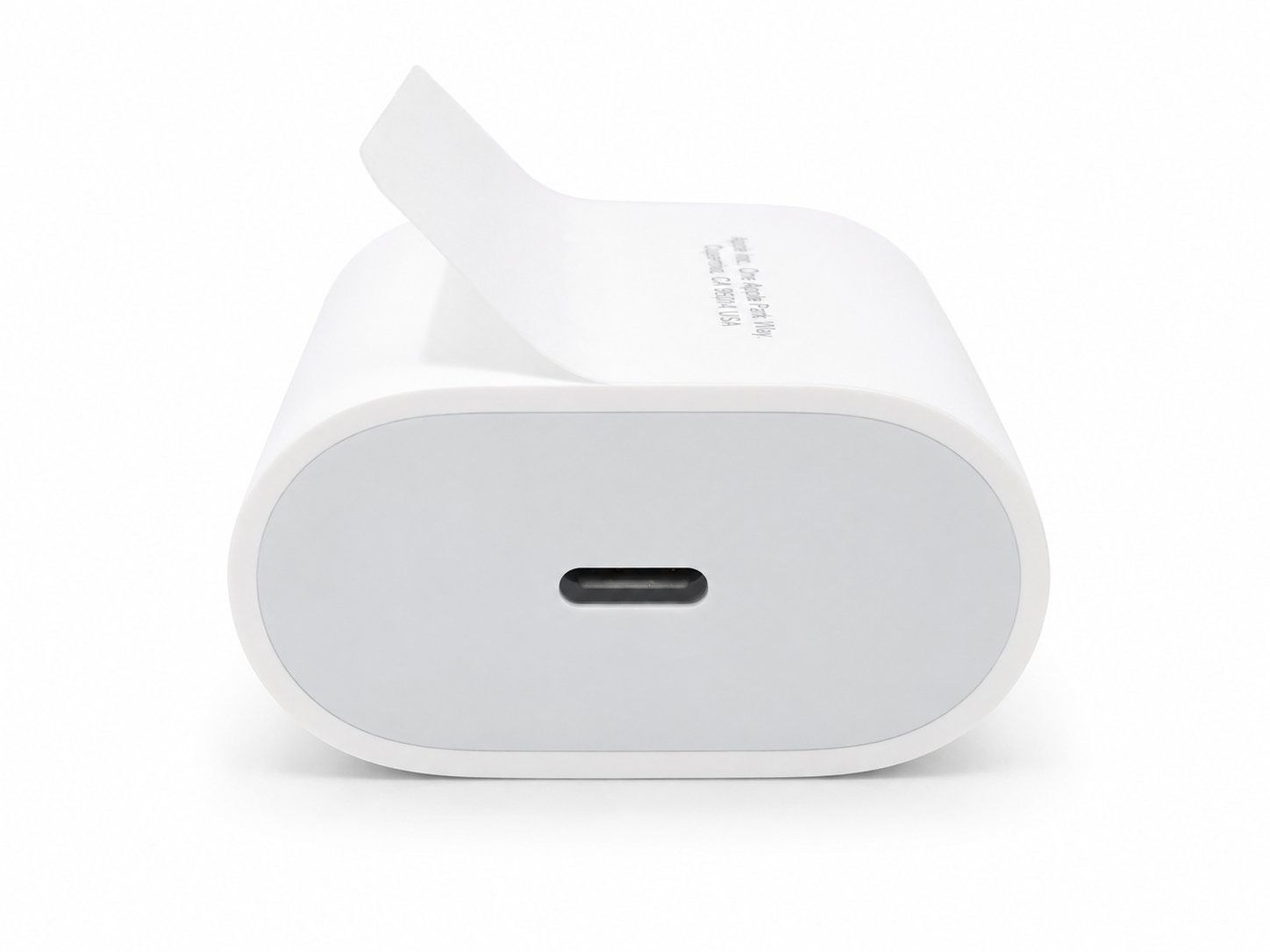 Apple Lecteurs & Adaptateurs: Apple USB-C 20W Netzteil - Neu – Neuf avec emballage d'origine à Soyhières par Spartan117 2