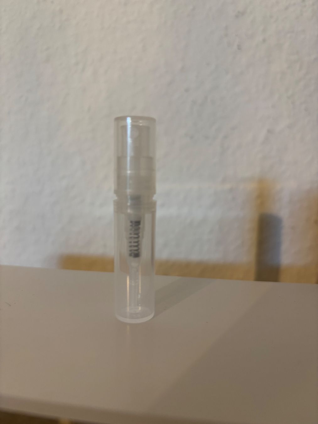 Parfums & Eau de Toilette: Mod Vanilla Ariana Grande EDP 2ML Abfüllung – D'occasion à Zürich par deruja 2