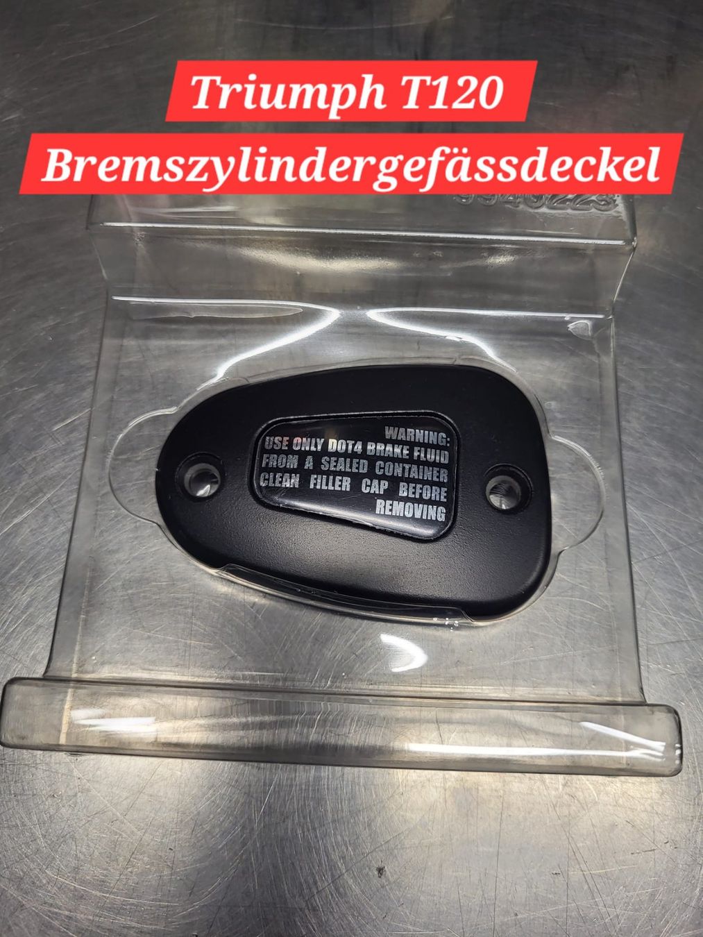Triumph Tutti i ricambio per moto: Triumph T120 Bremszylindergefässdeckel – Usato da Alpnach Dorf venduto da HD-Girl