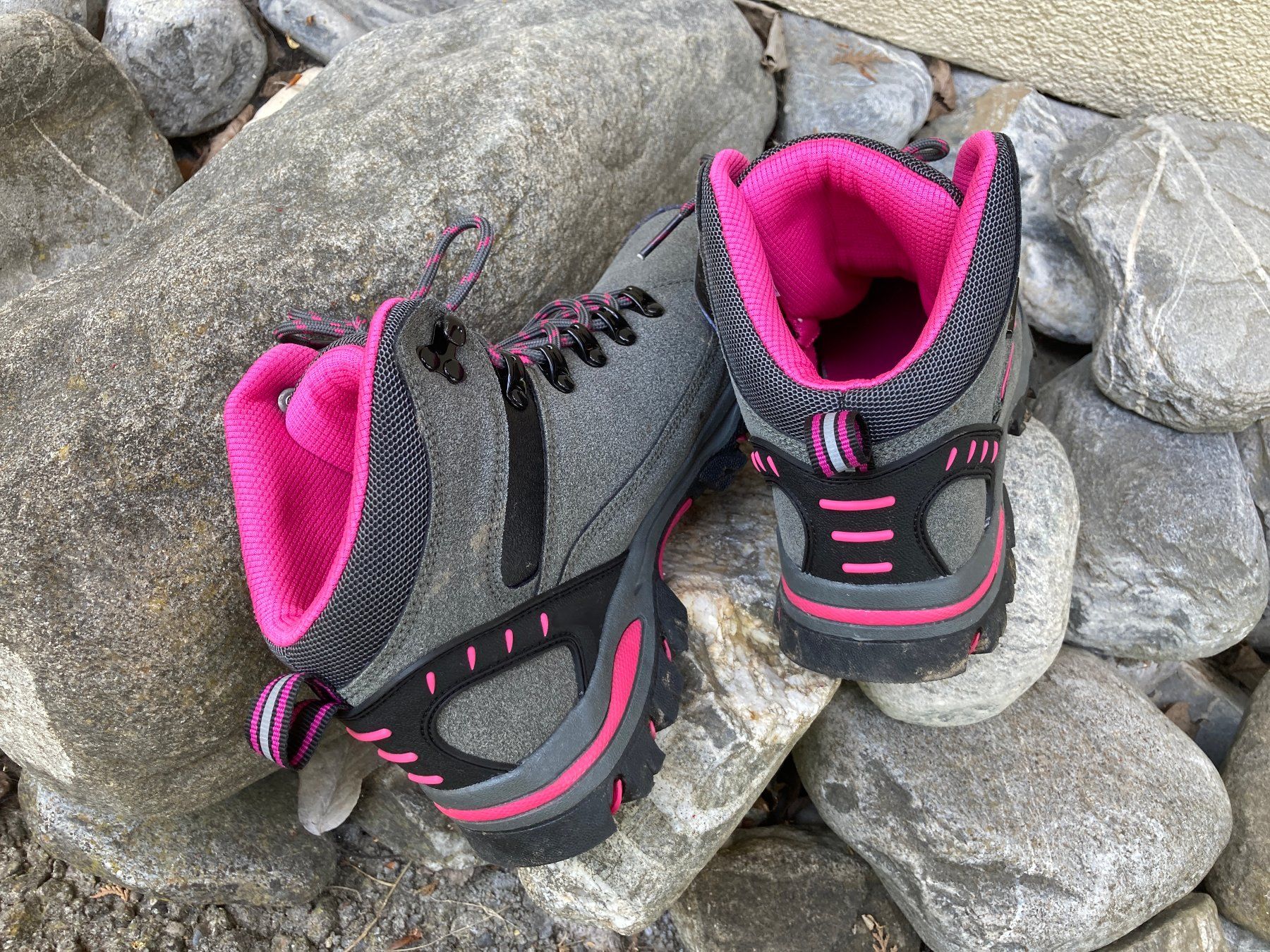 Scarpe da donna: Wanderschuhe Damen, Grösse 39 / 40, neuwertig – Usato da Lütisburg venduto da wiesenpippau 7