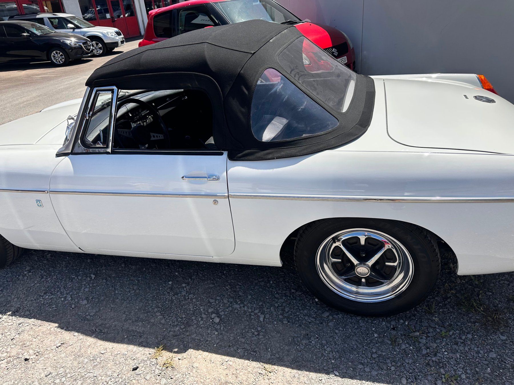 MG Automobili: MG B Cabriolet-Veteran – Usato da Menzingen venduto da Choller 7