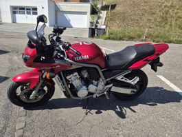 Yamaha FZS1000