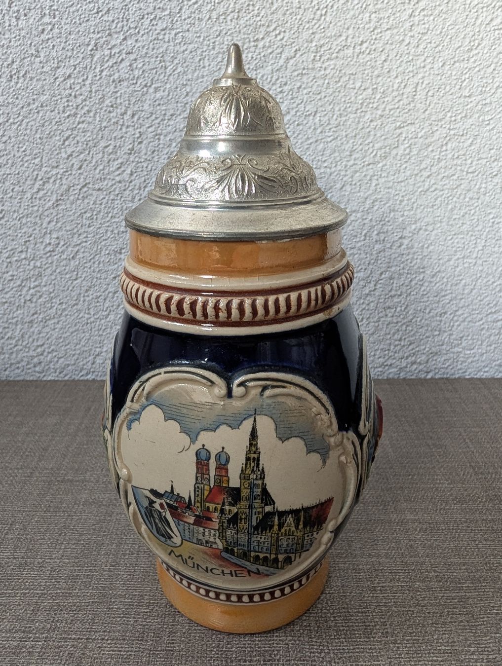 Bicchieri: Bierkrug München King – Usato da Bern venduto da ari_66yc