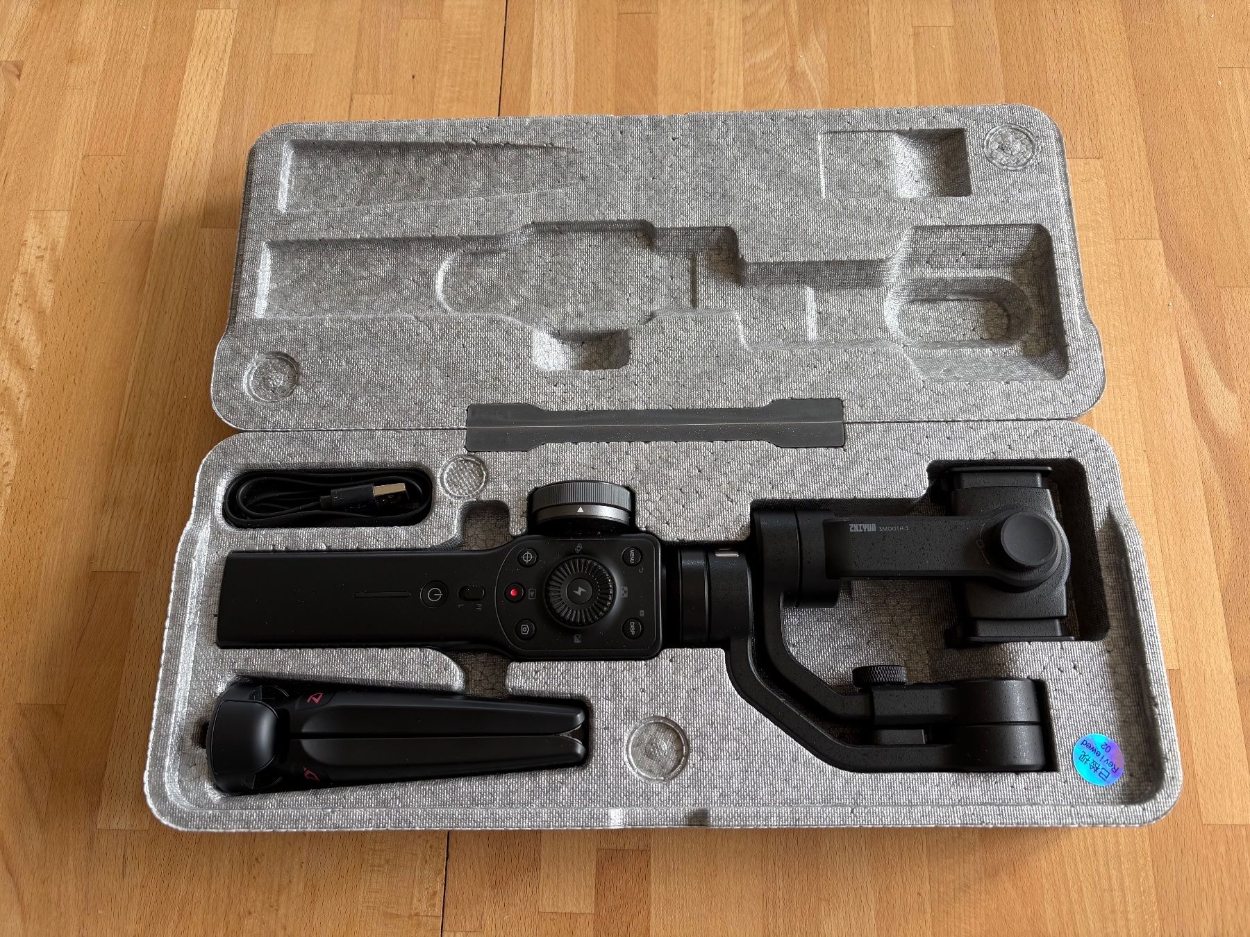 Zhiyun Supporti a parete: Zhiyun Smooth4 Smartphone-Gimbal – Usato da Oberkirch LU venduto da Danho 2