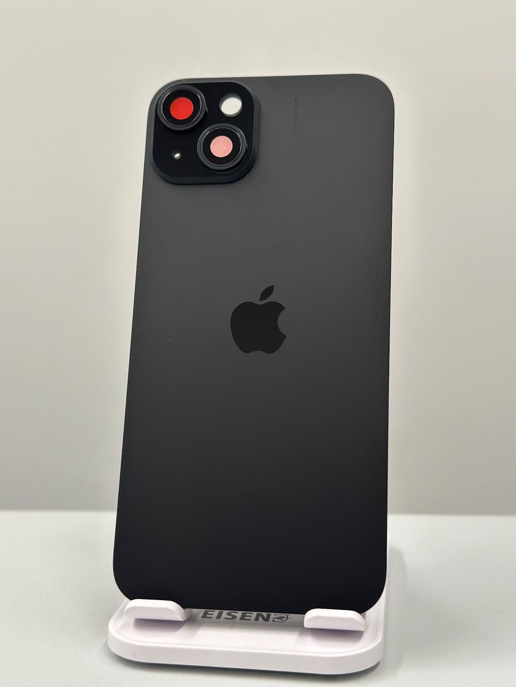 Covers & Schutzfolien: Vitre Cache Arrière iPhone 15 Plus Noir avec aimants – Neu und originalverpackt aus Zug von ElPhone