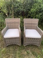 2er Set Rattanstühle aus Kunststoff
