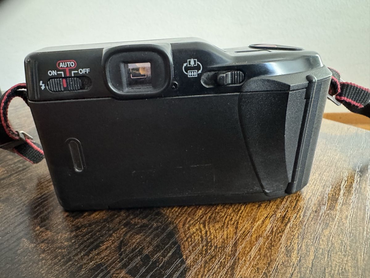 Canon Fotocamera: Canon top twin kompaktkamera – Usato da Zunzgen venduto da milesdavis76 4
