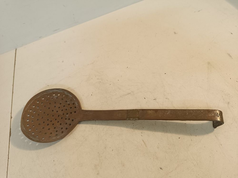 Orange Silikon Schaumlöffel Mit Edelstahlgriff - Hitzebeständig & Spülmaschinenfest