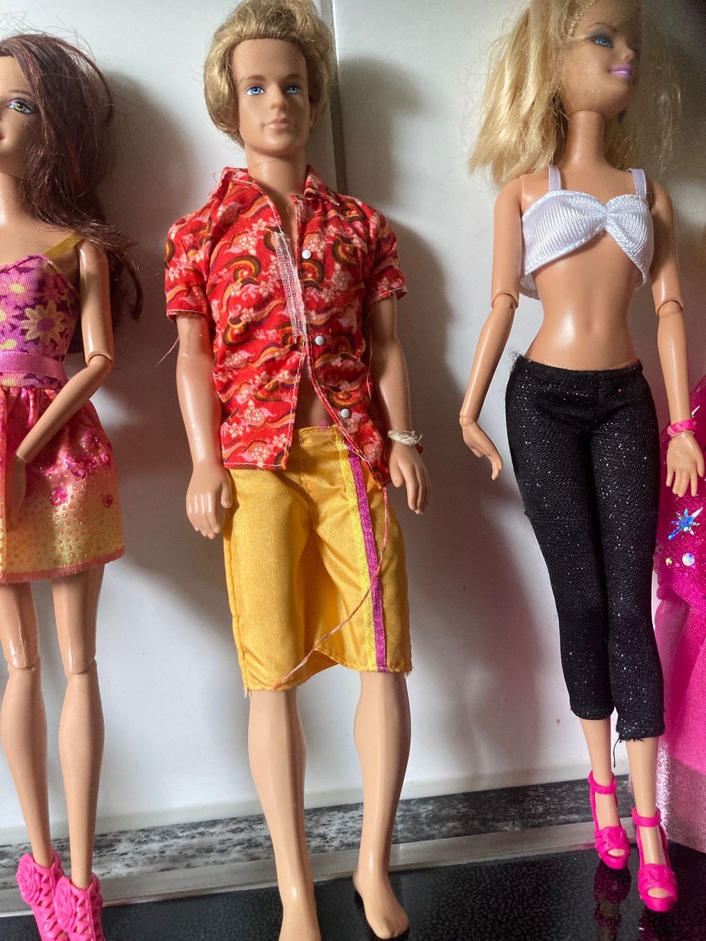 Bambole: 4 Barbie und 1 Ken. – Usato da Zürich venduto da Chaeffeler 4